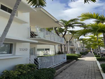 Photos by D&r Contracting Corp #1 D&R Contracting Corp is a licensed general contractor serving South Florida specializing in residential and commercia