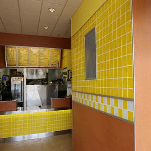 Hungry Howies Pizza - NOLA