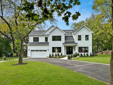 Livingston Gem New custom home in Livingston, NJ