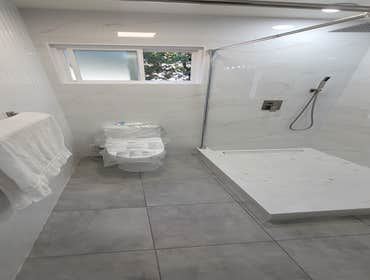 Photos by Express Tile Design #2