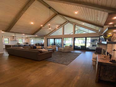 Cedar Creek Lakehouse
