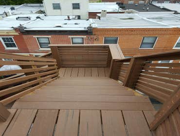 Horizontal composite railings