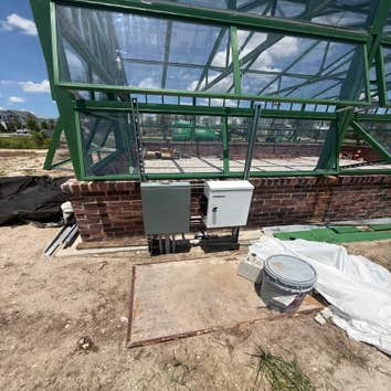 Krakkom Electric LLC
