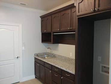 140 Alvarez Ct