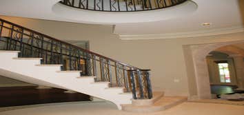 Lincoln Park Residence This 6500 s.f. Neo-Classical Residence located in the heart of Lincoln Park was designed with an Urban Villa feeling.