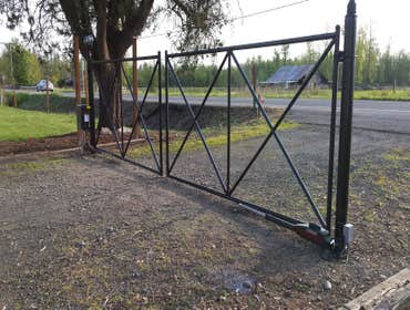 Photo(s) from Kodiak Fence & Gate Company