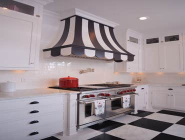 Black and white kitchen Awesome retro kitchen with unique features.