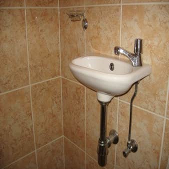 Kelly's Top Notch Tile Inc. Let's work together to create outstanding designs you will be proud of for years to come. We can accompany you to a tile an