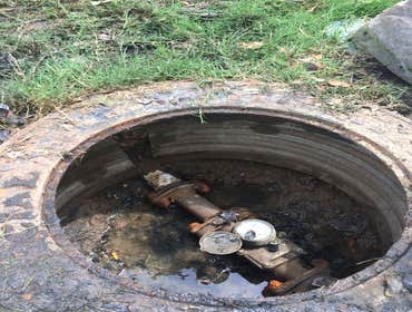 Commercial water leak repair