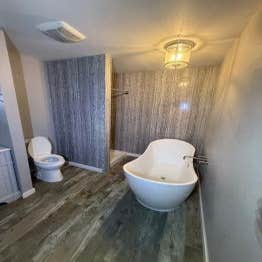 Cardinal Baths