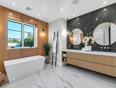 Sleek Finish and Modern Home in West Hollywood 4 bedroom 5 Bathroom with a new pool