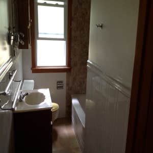 River Rock Slate - Tub liner wall system Erie Pa. We removed all of the old plastic tile in the room. installed an Acrylic tub liner and a River...