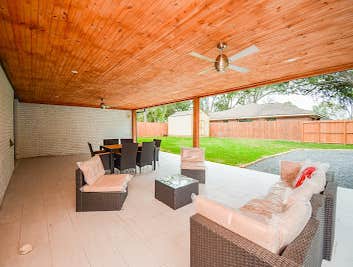 Photos by Dawn Designs Texas #1