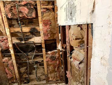DEMO OLD BATHROOM