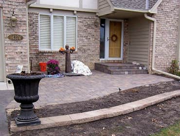 Landscaping Gallery Jim Cooper, Jr., Landscaping Inc. will help you identify the best trees, shrubs and perennials to satisfy your taste and vision.Our