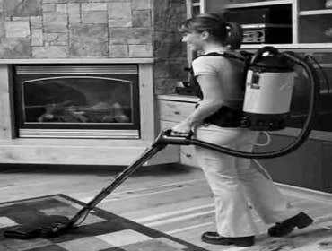 Residential Cleaning Bi-Weekly Client in Sanford, Fl This house has 3,000 sq ft. This house has carpet and tile around the house. No pets. 3 living peo