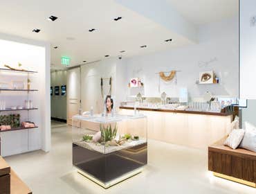 Honest Beauty at The Grove LA Honest Beauty - Jessica Alba
722 SF, 5 Week duration
Los Angeles, CA
The Grove LA
Caruso Affiliated