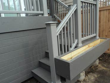 Andersonville deck -- finished!