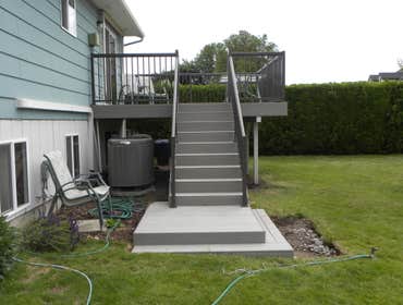 CUSTOM DECK SYSTEMS