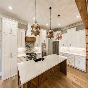 Suttle Construction
