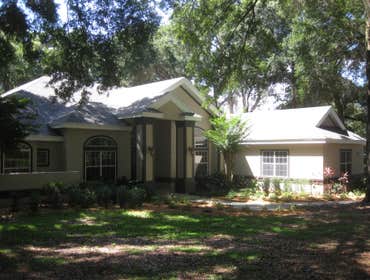 Longwood Renovation 3687 sqft of work! from the 90' to the present.
Custom Built Estate style Home. The house is very open, bright and light. The m