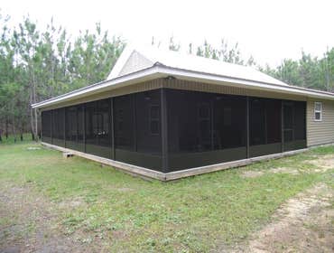 Advantage Vinyl Siding & Roofing Screen Rooms