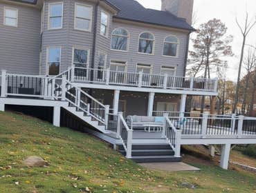 Multilevel Composite Deck, North Atlanta