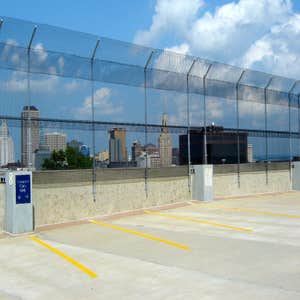 Hartford Hospital Parking Garage
