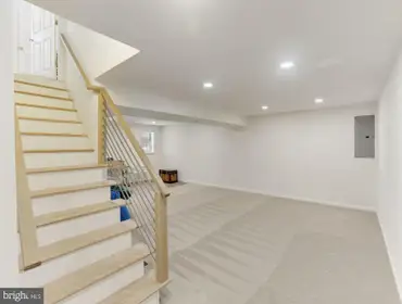 Handrail install
