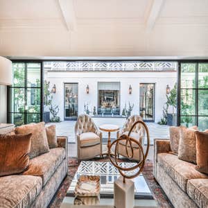 Photos by Liu-Hogan Architect, PLLC #1