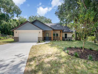 Photos by Steel Hammer Roofing and Construction LLC #17 New home build.