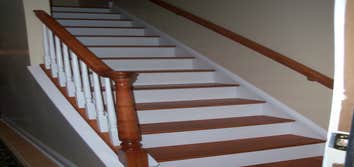 stairs & railings Oak stairs with oak rail,newels,&balusters - Maple treads with painted risers With a maple rail & newel