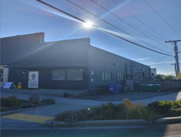 Piece of mind cannabis shop Exterior repaint