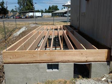 Community Veterinary Clinic Design/Build an Addition on an existing Veterinary Clinic, Eugene, Oregon
Surgery Room, X-RAY Room