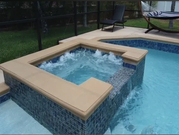 Custom Pools and Spa