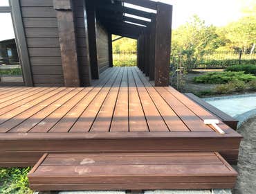 Composite deck surface detail