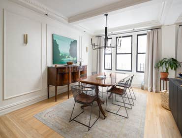 UES Apartment Renovation With the clients' wishes in mind, the Chapter team took over this renovation project ready to upgrade all pre-war fixtures. Fr