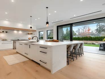 Photos by Vancouver Condo Renovations: Kitchen, Bathroom, Flooring, Cabinets & Interior Remodeling #1