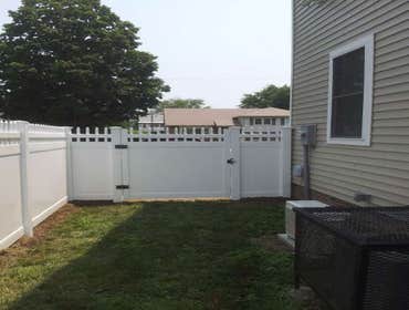 Vinyl Fencing