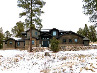 Pine Canyon Residence, Flagstaff AZ (Homesite 57) 5,025 Square Foot single family residence
6 Bedroom, 4.5 bath, 4 car garage