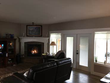 Sample's living room (Yelm)
