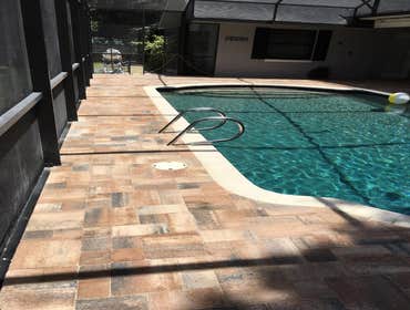 Pool and pergolas
