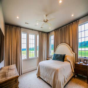 CEDAR HALL RESIDENCE