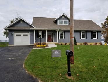 Mulligan Bay House