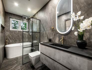 Vacation Bathroom