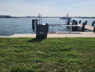 Complete new doc with boat lift