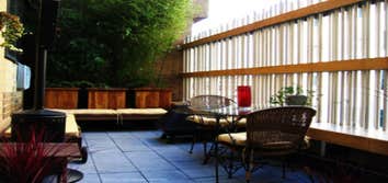 Wolfe Patterson Residence The project included renovation of a 1,800 square foot residential apartment located in Manhattan. caseworks performed design
