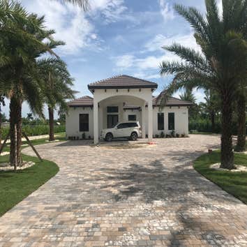 Scs Builders LLC