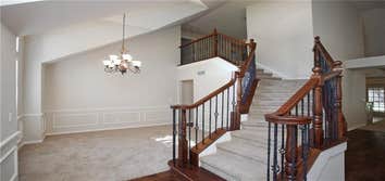 Entry and Dining