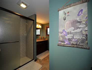 Craftsman Bathroom